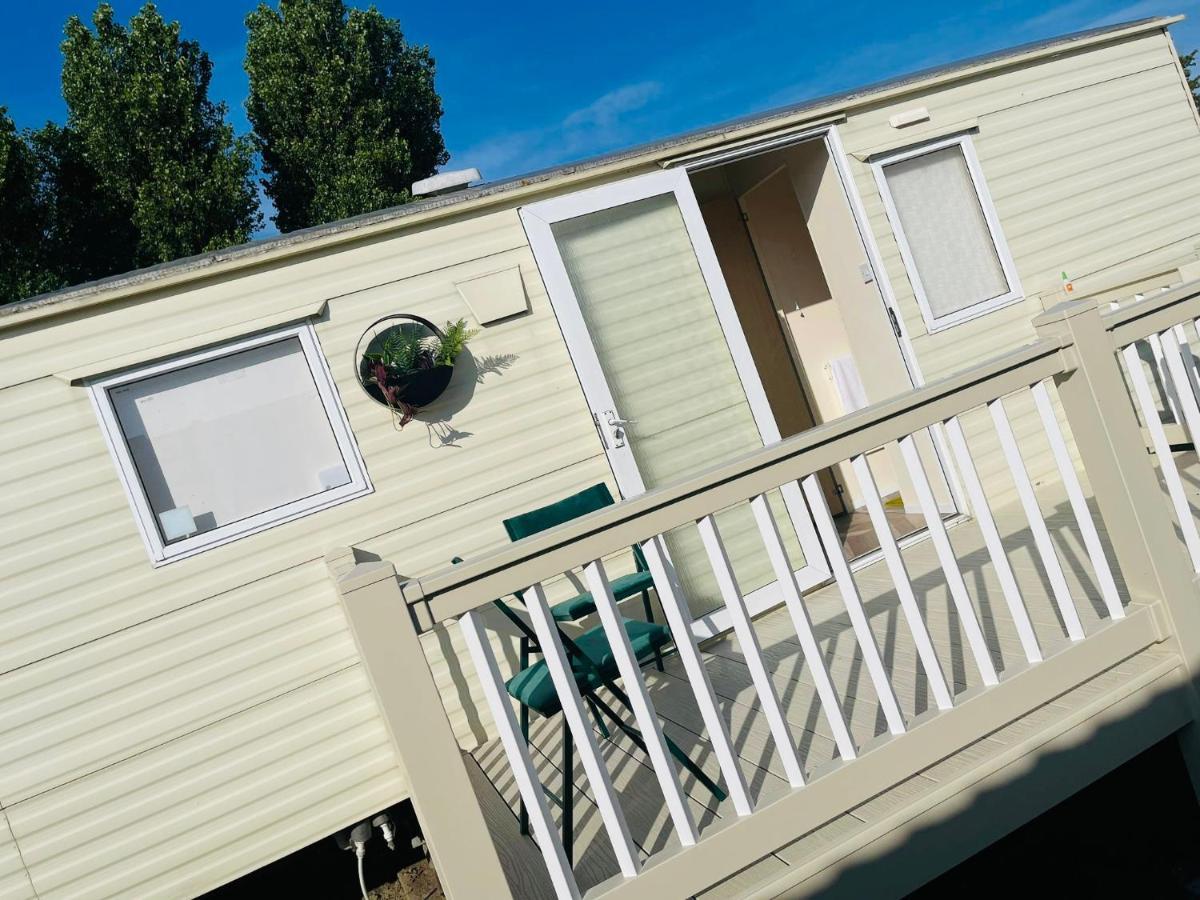 Santana Cosy Campervan Formely Butternut Dymchurch Εξωτερικό φωτογραφία